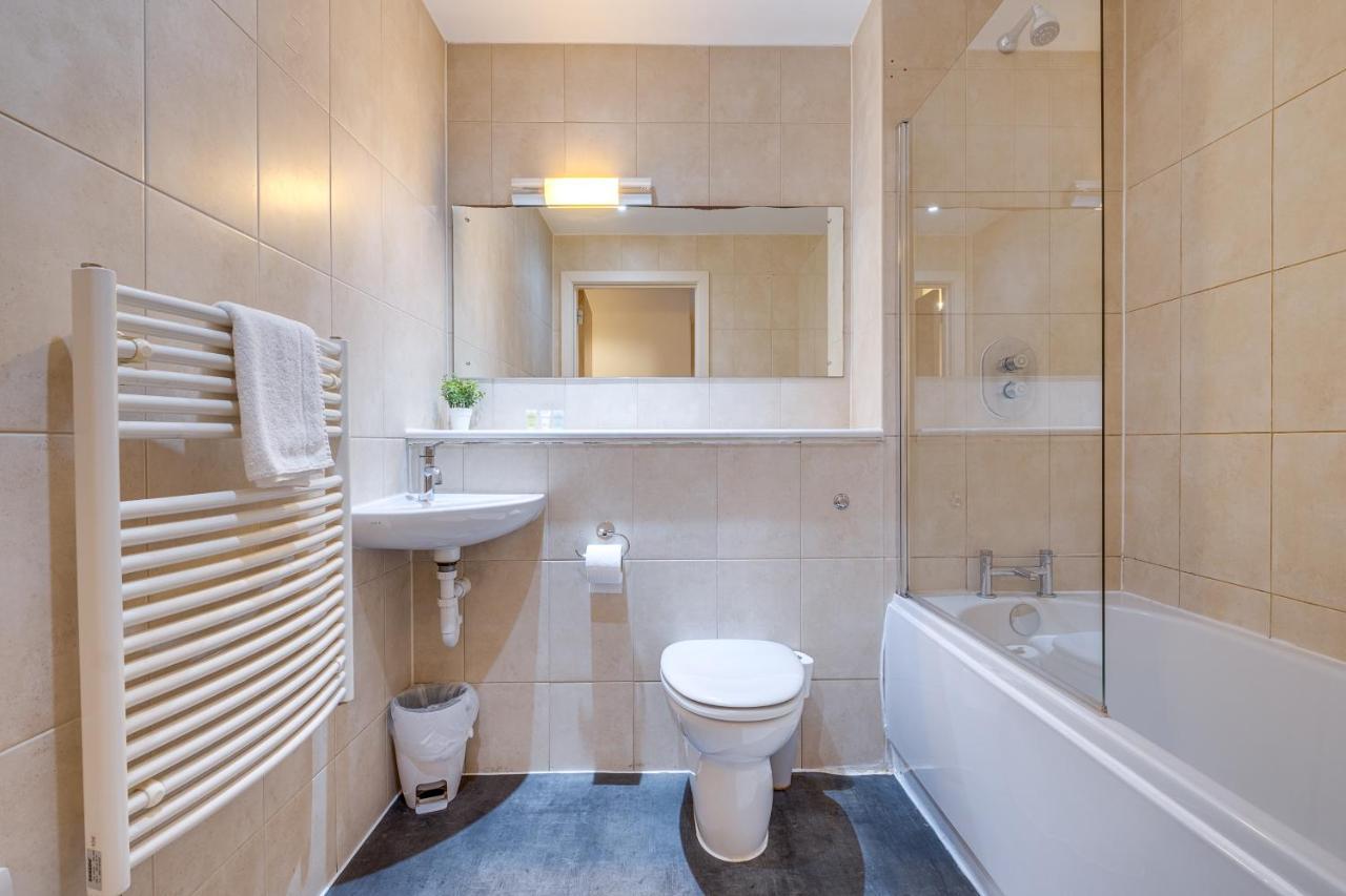 Haus City Centre 2 Bedroom Apartment L Parking L Balcony L Wifi L Smart Tv L Arcadian L China Town Birmingham Zewnętrze zdjęcie