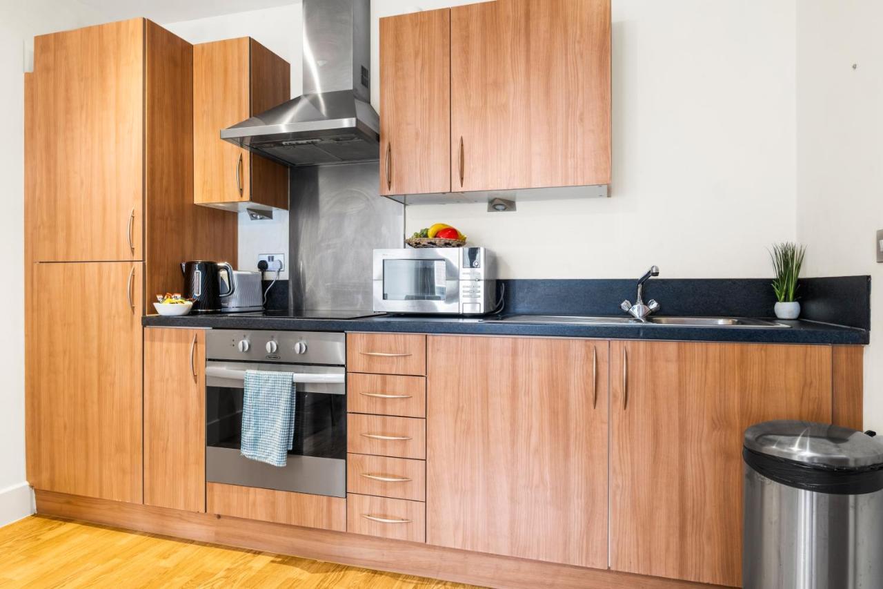 Haus City Centre 2 Bedroom Apartment L Parking L Balcony L Wifi L Smart Tv L Arcadian L China Town Birmingham Zewnętrze zdjęcie